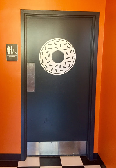 Women's Bathroom at Hurts Donut in Branson Mo